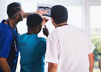 Why Should You Choose a Specialist Medical Solicitor for Clinical Negligence Claims?