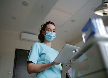 25% of All NHS Staff on Sick Leave -a Fortune is Spent on Agency Staff