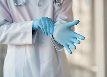 What Is the Difference Between Medical Negligence and Clinical Negligence?