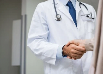 NHS Negligence Spend Hits £2.6bn but Eighty Percent of Cases Resolved Without Litigation
